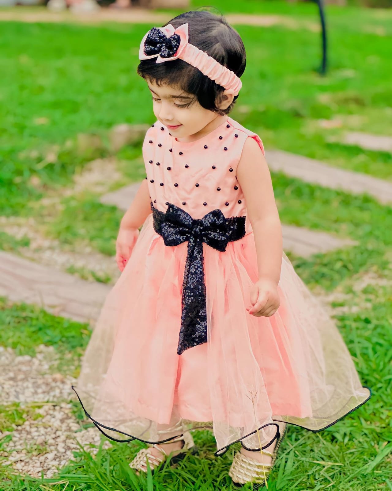 pretty bow dress for baby girls from 1-10 years
